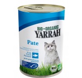 Canned cat food paté with fish